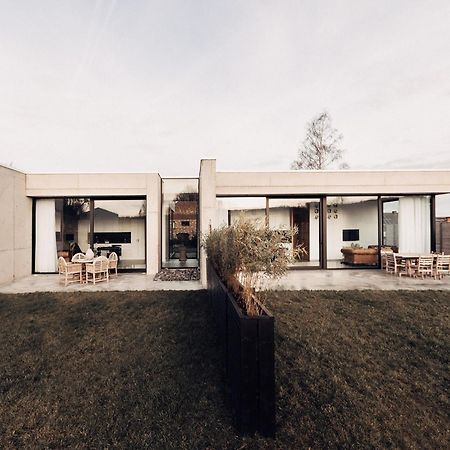 Cozy Villa In Dalhem Ardennes With Private Garden المظهر الخارجي الصورة