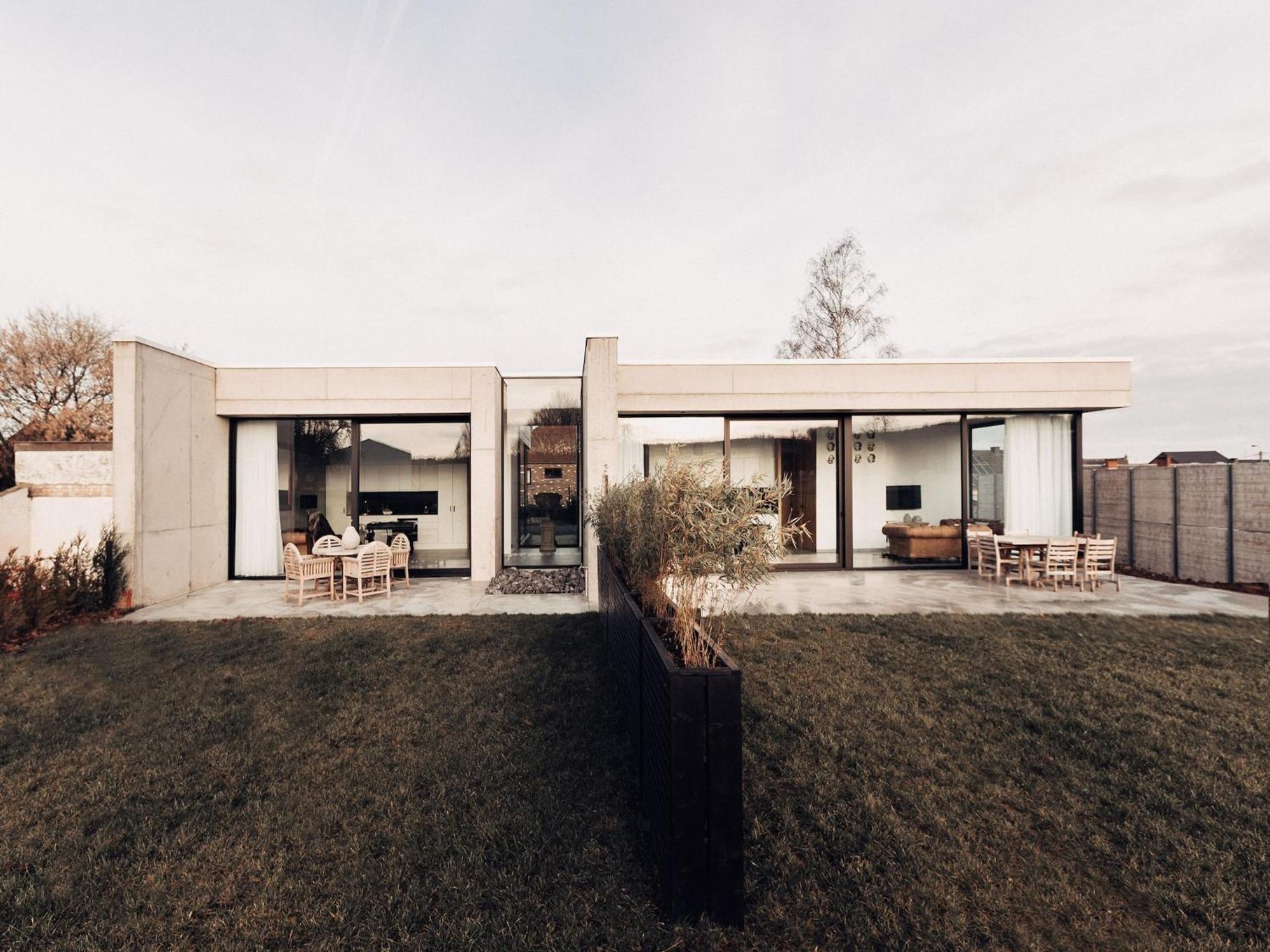 Cozy Villa In Dalhem Ardennes With Private Garden المظهر الخارجي الصورة