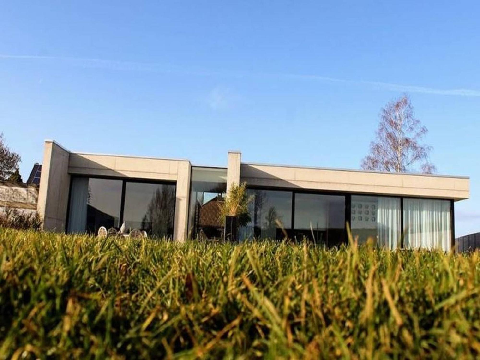 Cozy Villa In Dalhem Ardennes With Private Garden المظهر الخارجي الصورة