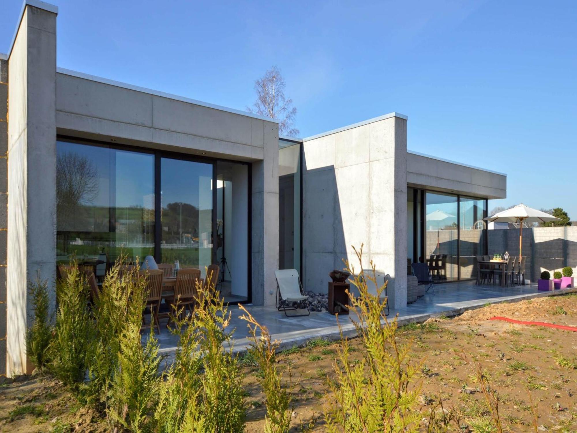 Cozy Villa In Dalhem Ardennes With Private Garden المظهر الخارجي الصورة